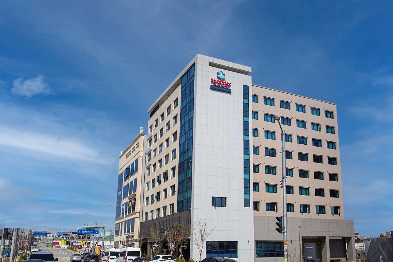 SureStay Plus Hotel by Best Western Asan Exterior foto